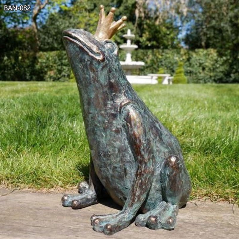 bronze frog prince statue (3)