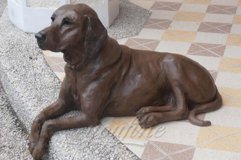 Modern animal sculpture custom dog sculptures in home