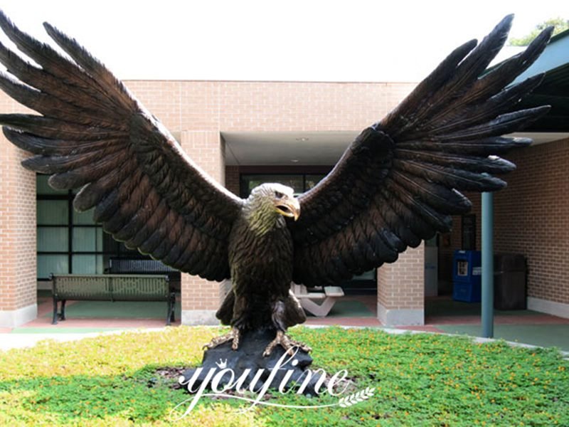 Outdoor Life size Decorative Bronze animal statues of eagle flying for outdoor for Sale BOK-333