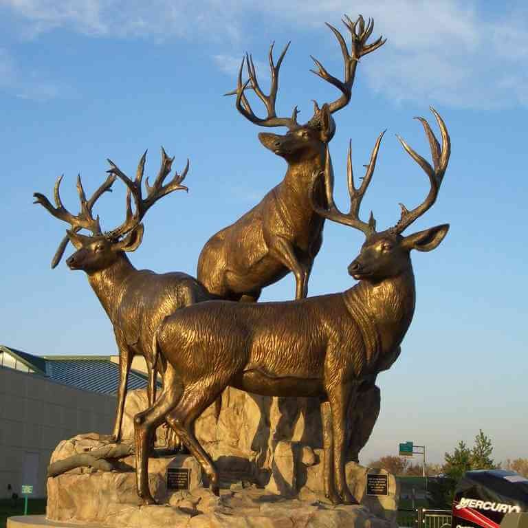 bronze animal sculpture elk statues garden life size bronze deer statues for sale