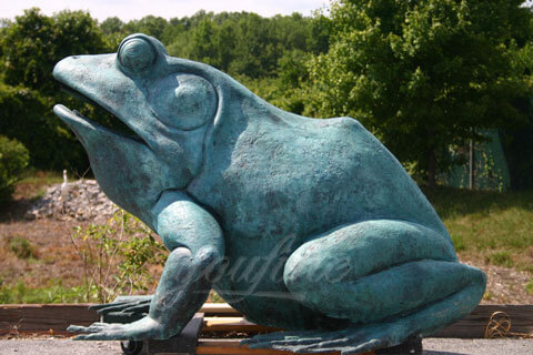 Large Decorative Bronze Giant American Bull Frog Outdoor Garden Bronze Animal Sculpture for sale BOK-343