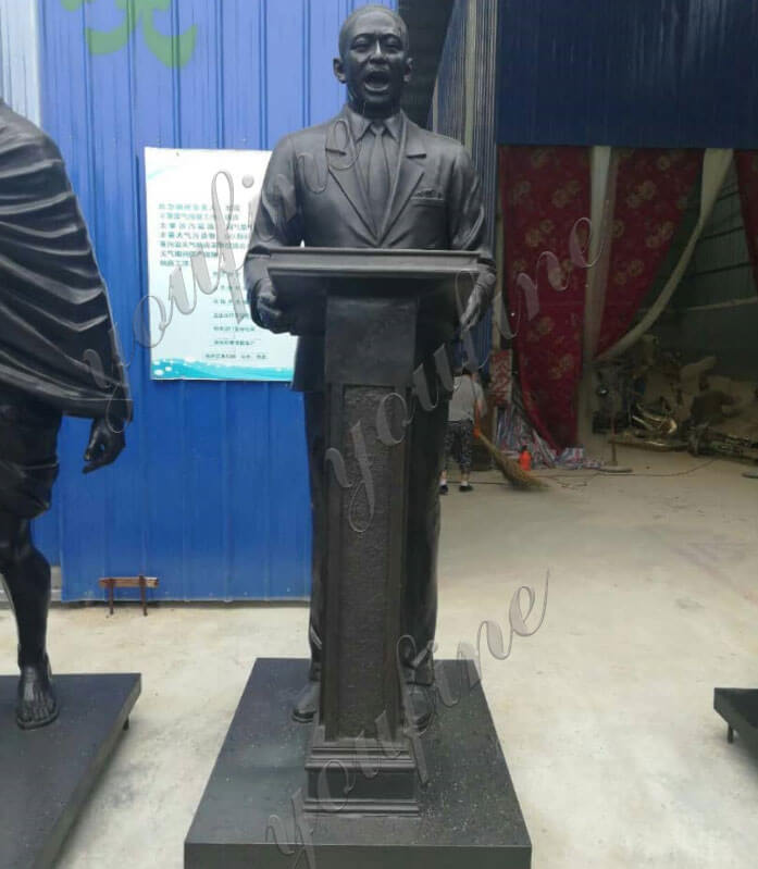 Famous Life Size Custom Statue of Martin Luther King Jr. Statue in Bronze for Outside