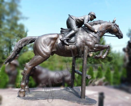 horse-racing-sculptures