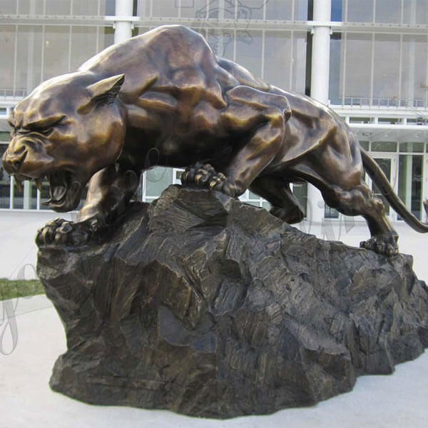 outdoor life size bronze panther sculpture statue wildlife sculptures for school