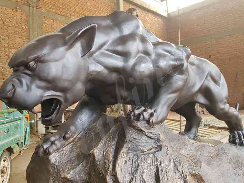 Fine-Arts-University-Sculpture-Bronze-Life-Size-Bronze-Panther-Leopard-Statue