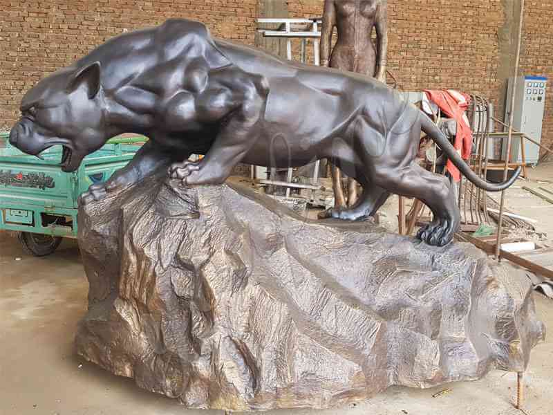 Fine-Arts-University-Sculpture-Bronze-Life-Size-Panther-Leopard-Statue-for-Sale