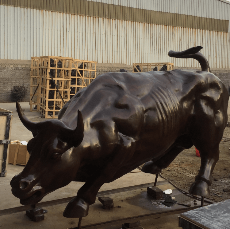 life size wall street bull statue replica on discount sale