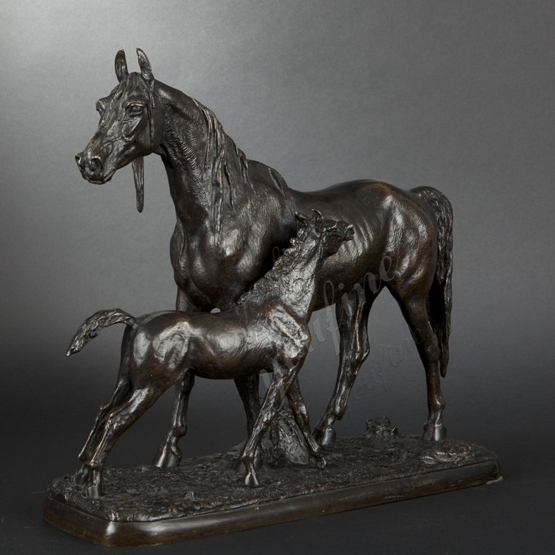 Life Size Antique Bronze Horse Statue Mare and Foal Sculpture Details