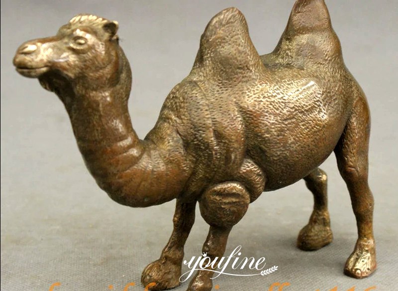 Life Size Llama Statues Metal Bronze Animals Sculpture for Sale Details