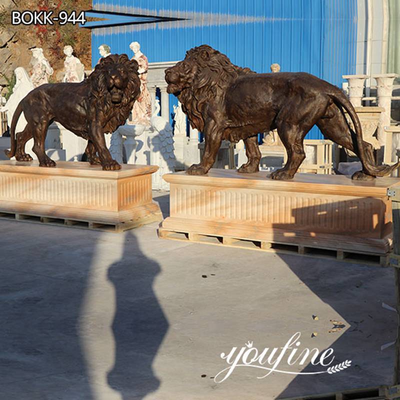 Bronze Life Size Lion Statue Outdoor Decor for Sale (1)