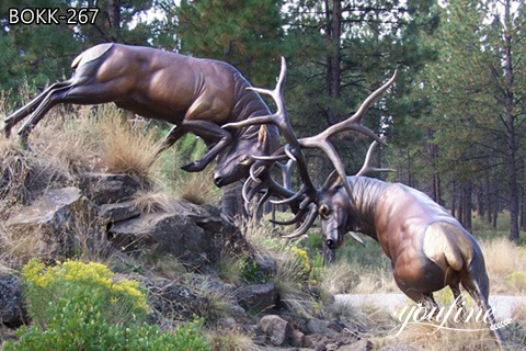 Life-size Bronze Fighting Elk Sculptures Outdoor Decor Supplier BOKK-267