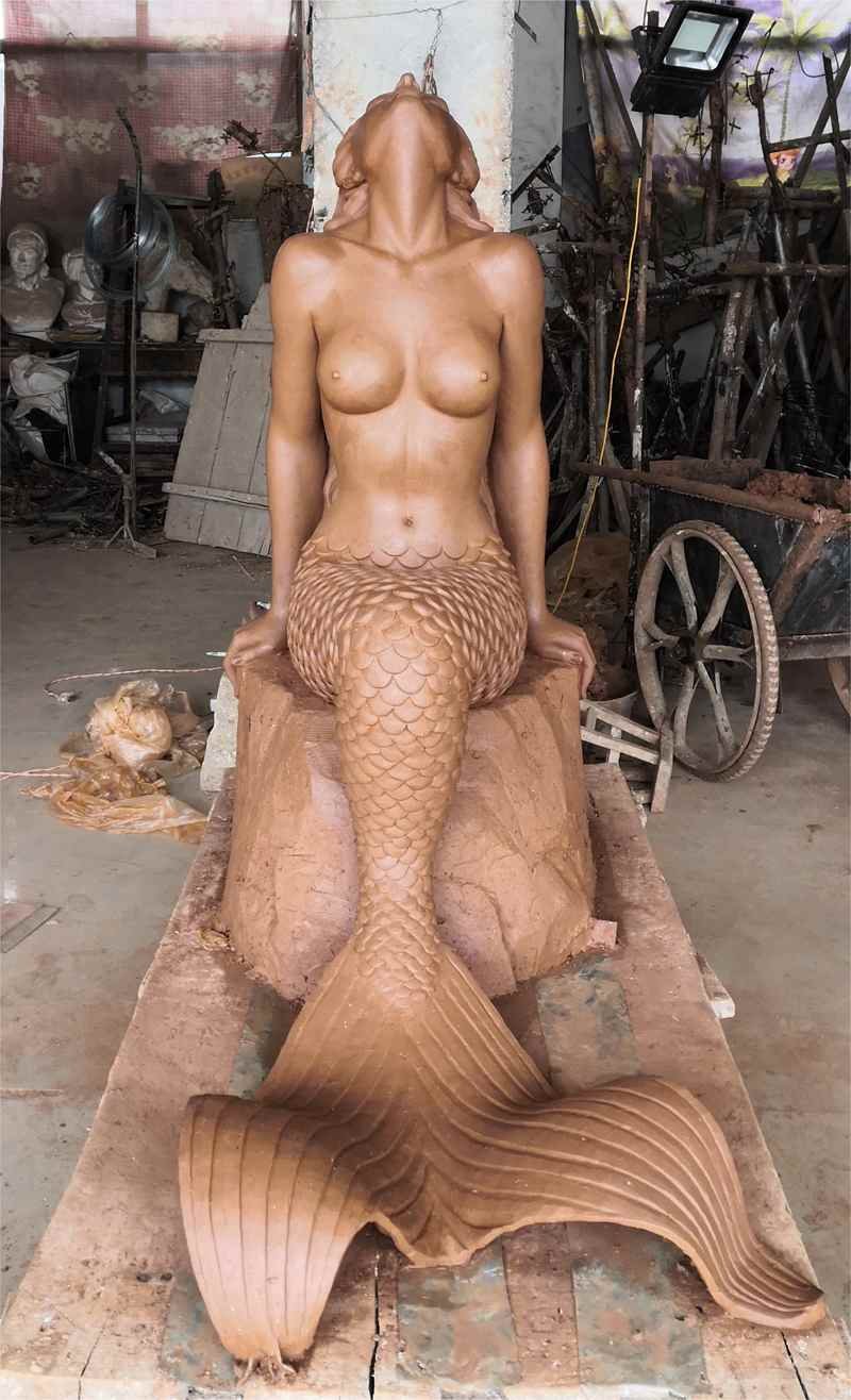 bronze mermaid (11)