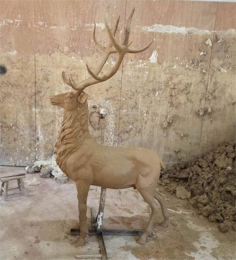 deer-sculpture