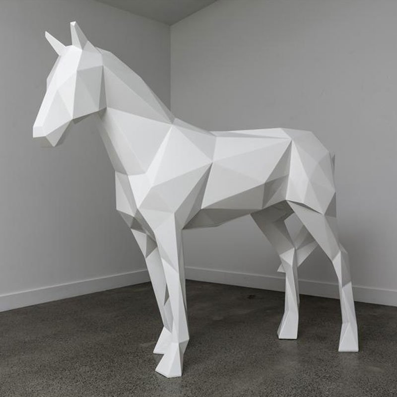 metal horse sculpture (1)