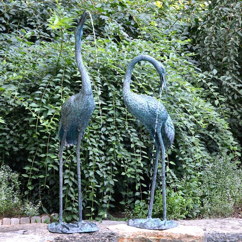 bronze crane statue (2)