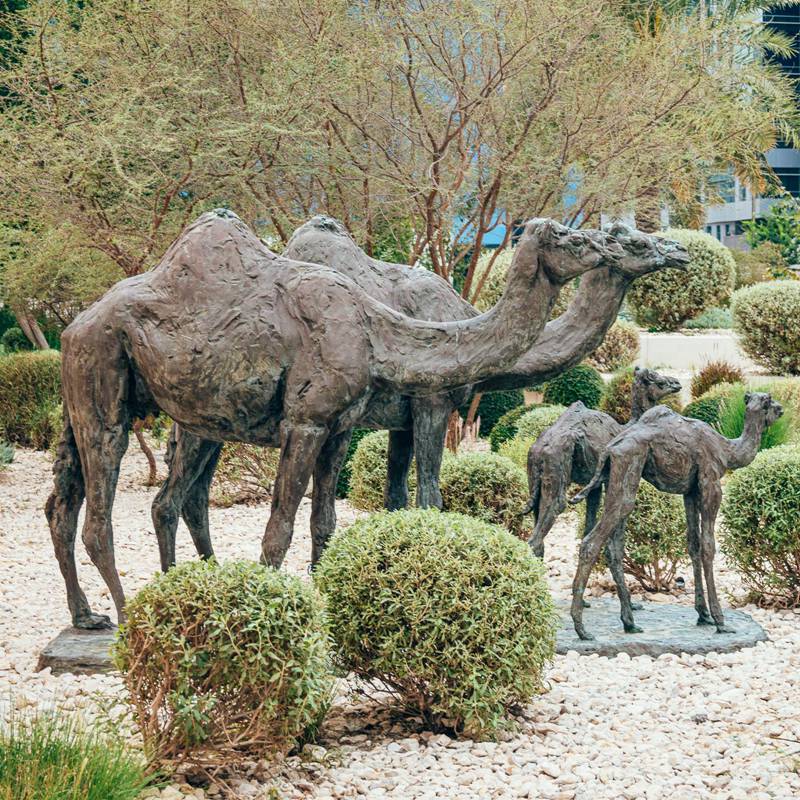bronze camel sculpture (1)